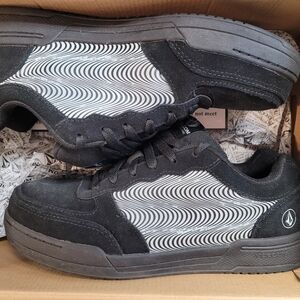 Volcom Men's Black Sneakers with White Swirl Panel